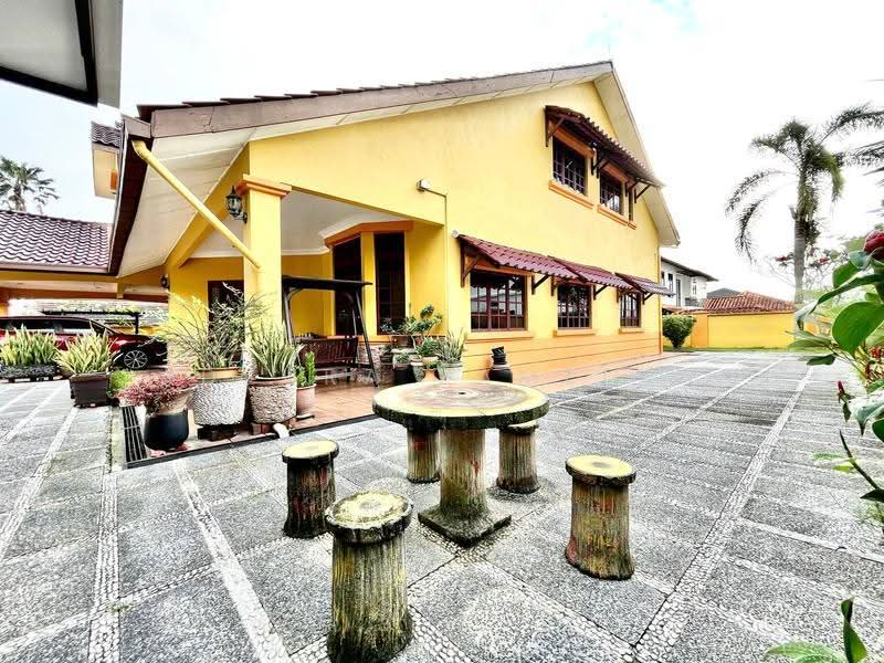 Bungalow House for Sale in Kayangan Heights (Shah Alam) - Adzura Zamedin - Exterior - PropertyGuru.com.my
