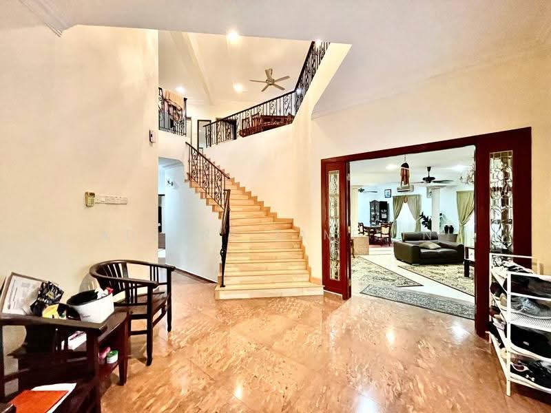 Bungalow House for Sale in Kayangan Heights (Shah Alam) - Adzura Zamedin - Entrance - PropertyGuru.com.my