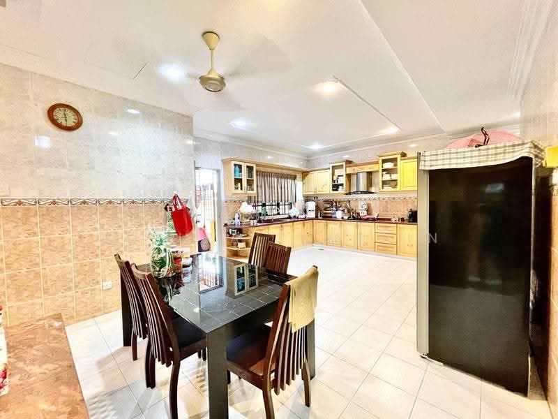 Bungalow House for Sale in Kayangan Heights (Shah Alam) - Adzura Zamedin - PropertyGuru.com.my