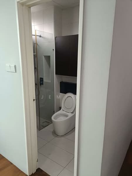Servis Apartment untuk Disewa di Sky Peak Residences - Jemie . - Bathroom - PropertyGuru.com.my