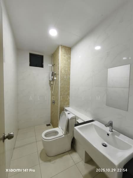 Service Residence for Rent at D'Summit Residences - Alicia Lim - PropertyGuru.com.my
