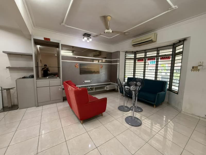 2-storey Terraced House for Sale in Ehsan Jaya (Johor Bahru) - Zack Chow - Living Room - PropertyGuru.com.my