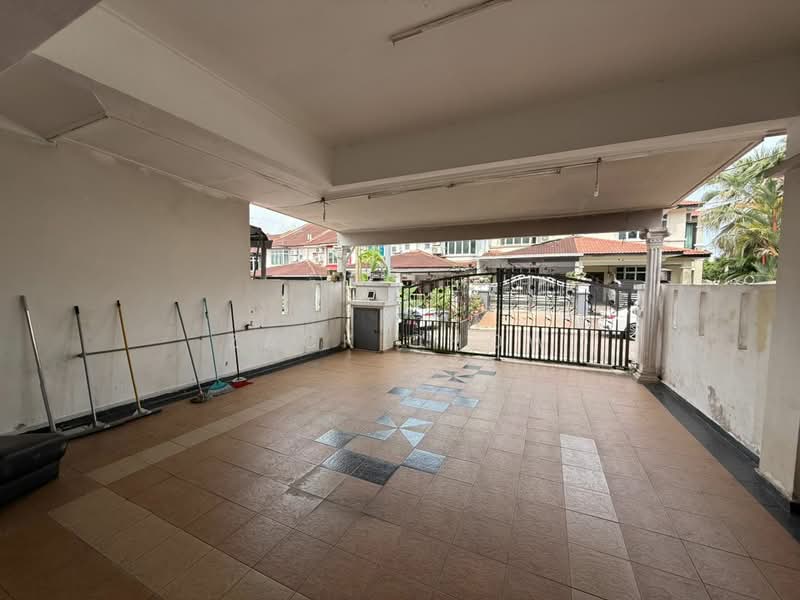 2-storey Terraced House for Sale in Ehsan Jaya (Johor Bahru) - Zack Chow - Exterior - PropertyGuru.com.my