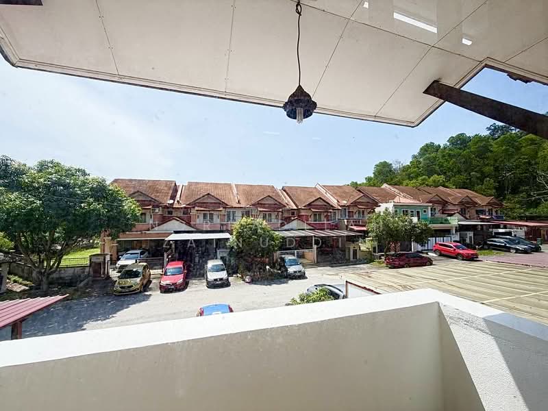 Rumah Teres 2 Tingkat untuk Dijual di Puncak Alam (Selangor) - NORFADILAH ZAINUDDIN - Exterior - PropertyGuru.com.my