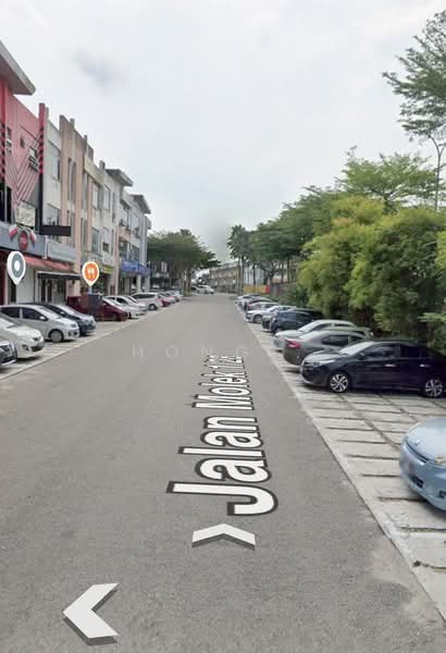 Shop for Rent in Taman Molek (Johor Bahru) - Hong . - Exterior - PropertyGuru.com.my