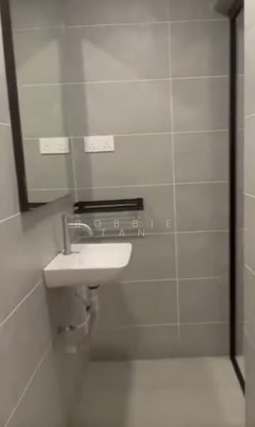 Terraced House for Rent in Taman Pelangi (Johor Bahru) - Robbie Tan - Bathroom - PropertyGuru.com.my