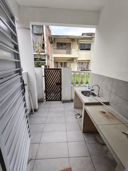 Terraced House for Rent in Taman Pelangi (Johor Bahru) - Robbie Tan - PropertyGuru.com.my