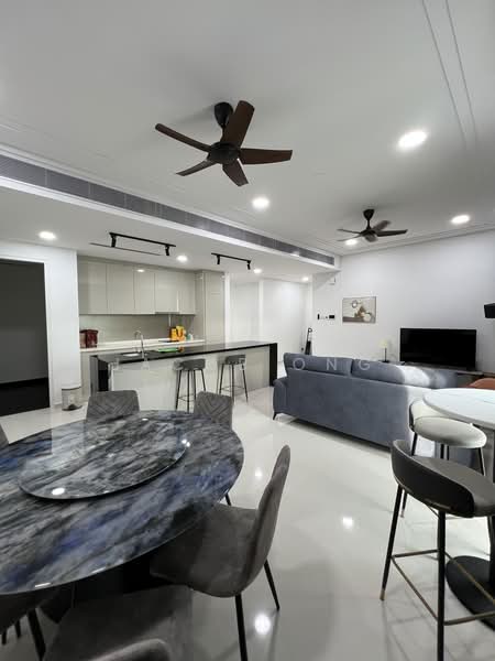Servis Apartment untuk Disewa di Pavilion Damansara Heights - Jacob Ong - Living Room - PropertyGuru.com.my