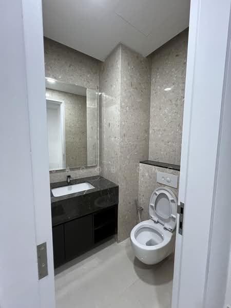 Servis Apartment untuk Disewa di Pavilion Damansara Heights - Jacob Ong - Bathroom - PropertyGuru.com.my