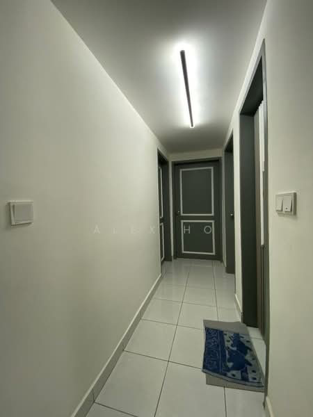 Servis Apartment untuk Disewa di E'Island Lake Haven - Alex Ho - Corridor - PropertyGuru.com.my