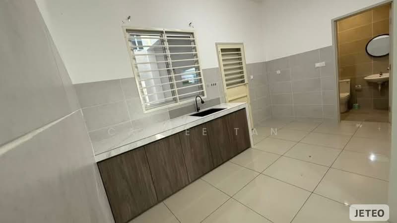 2-storey Terraced House for Rent in Bandar Rimbayu (Telok Panglima Garang) - Candee Tan - Kitchen - PropertyGuru.com.my
