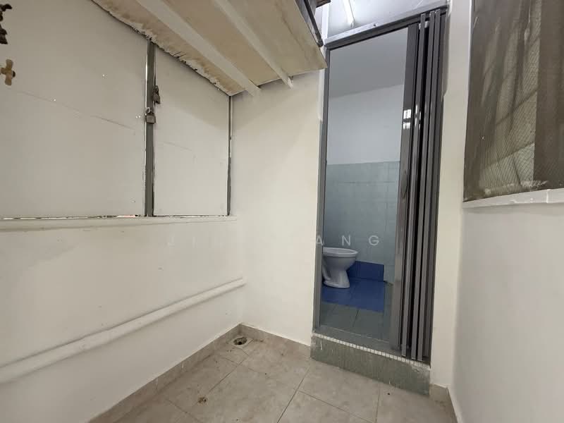 Flat for Sale at Flat Taman Ungku Tun Aminah - Jing Tang - PropertyGuru.com.my