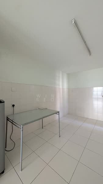 Kondominium untuk Dijual di The Saffron - Wing Seow - Kitchen - PropertyGuru.com.my
