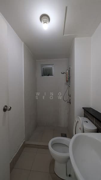 Kondominium untuk Dijual di The Saffron - Wing Seow - Bathroom - PropertyGuru.com.my