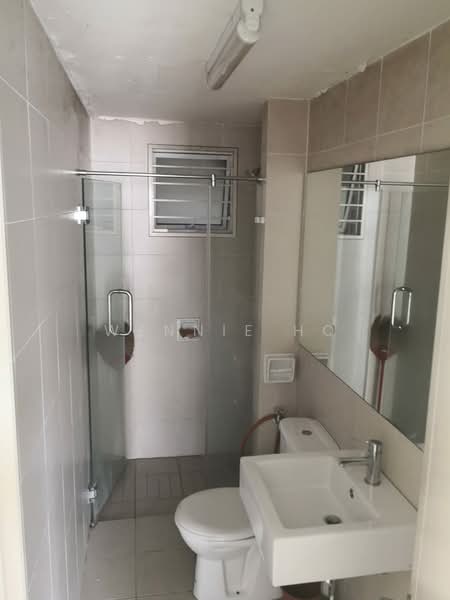 Service Residence for Rent at Tiara Mutiara / The Crown - Wennie Ho - Bathroom - PropertyGuru.com.my