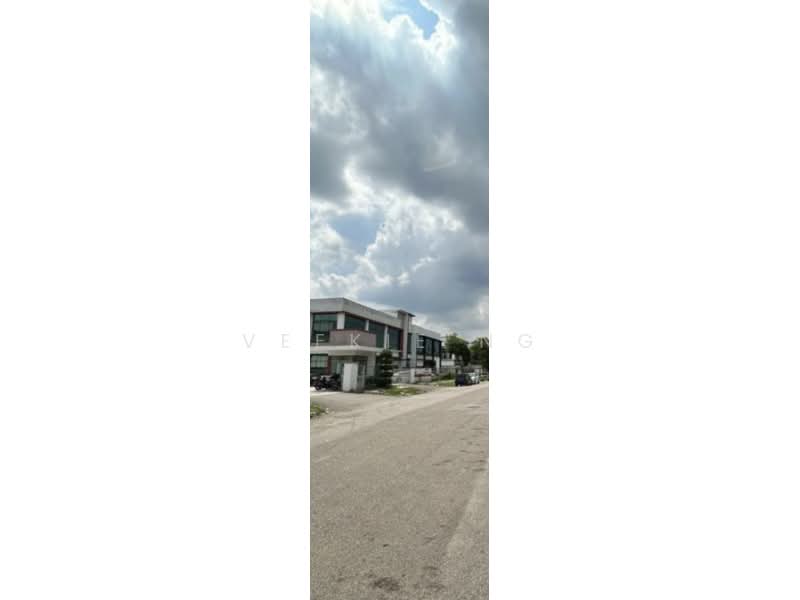 Kilang untuk Dijual di Kawasan Perindustrian Kempas (Tampoi) - Veekie Ng - Exterior - PropertyGuru.com.my
