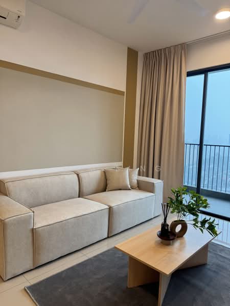 Kondominium untuk Disewa di Kuchai Sentral - Kim Ling - Living Hall - PropertyGuru.com.my