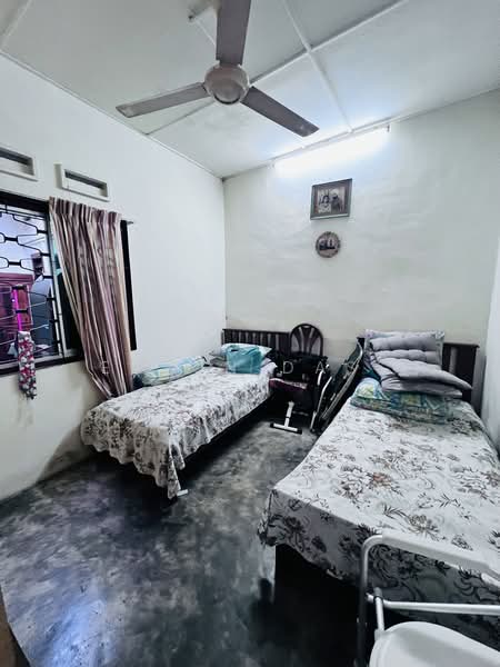 1-storey Terraced House for Sale in Taman Abad (Johor Bahru) - Edwin Dass - PropertyGuru.com.my