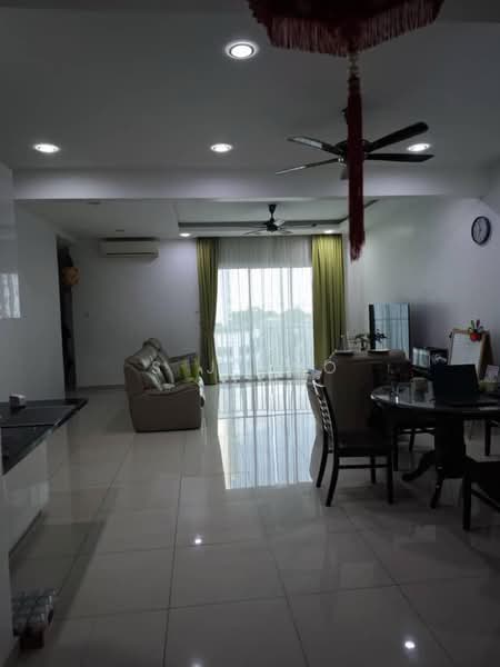 Kondominium untuk Dijual di Fiera Vista - S J Foo - Living Room - PropertyGuru.com.my