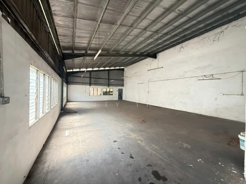 Semi-D Factory for Sale in Gopeng (Perak) - Ainsley Thong - Interior - PropertyGuru.com.my
