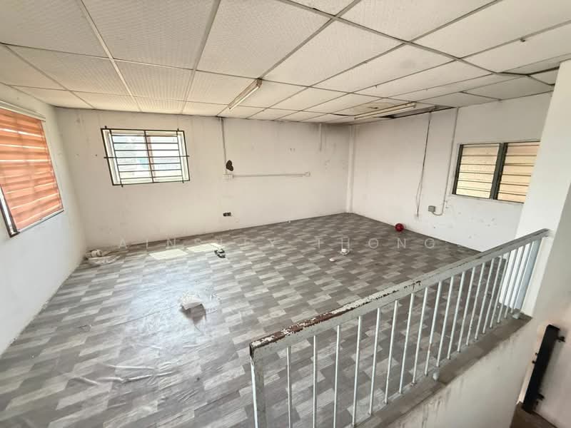 Semi-D Factory for Sale in Gopeng (Perak) - Ainsley Thong - Interior - PropertyGuru.com.my