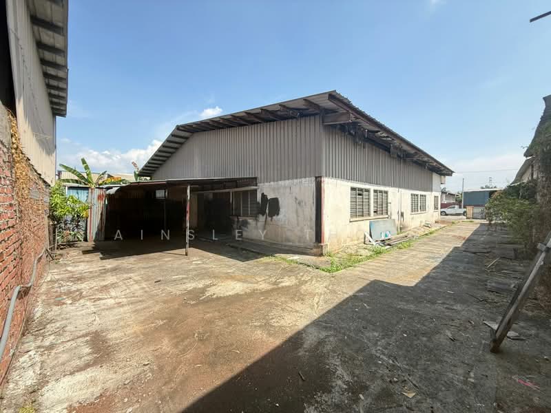 Semi-D Factory for Sale in Gopeng (Perak) - Ainsley Thong - Exterior - PropertyGuru.com.my