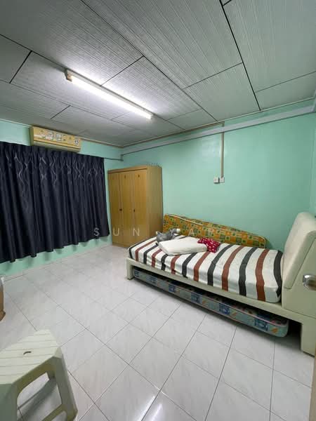 2-storey Terraced House for Rent in Taman Sri Muhibbah (Kulai) - Sun Yap - Bedroom - PropertyGuru.com.my