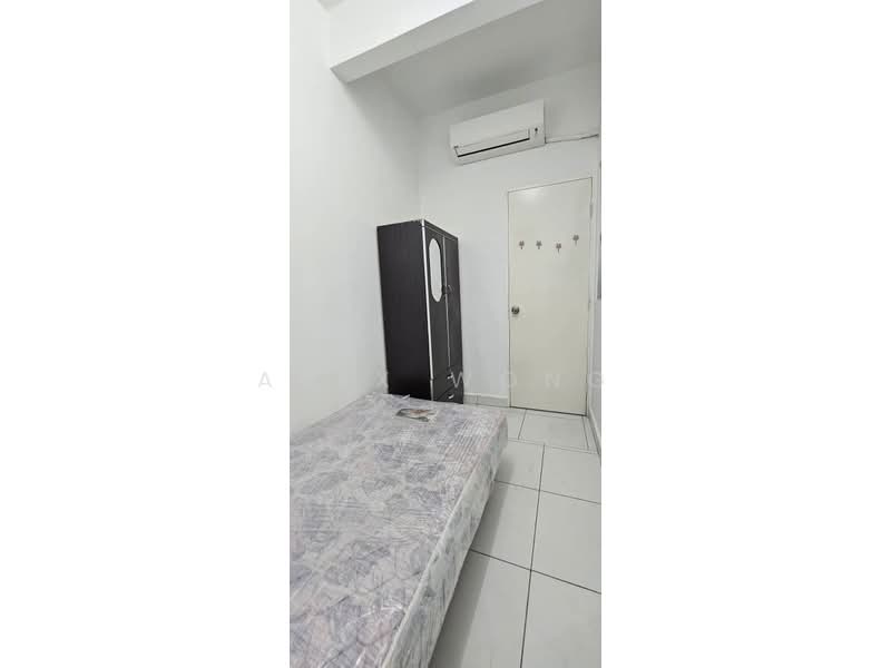 Kondominium untuk Disewa di Elit Heights @ Bayan City - Alex Wong - Bedroom - PropertyGuru.com.my