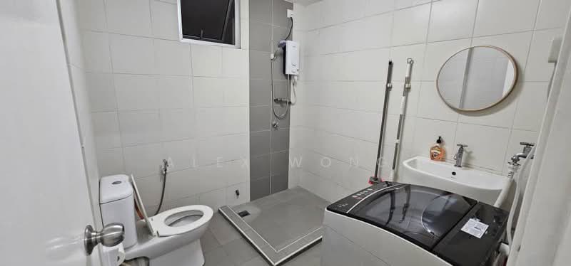 Kondominium untuk Disewa di Elit Heights @ Bayan City - Alex Wong - Bathroom - PropertyGuru.com.my