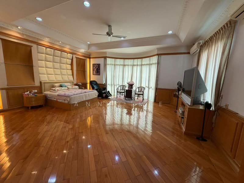 Bungalow for Sale in Taman Stulang Laut (Johor Bahru) - Annie Tee - PropertyGuru.com.my
