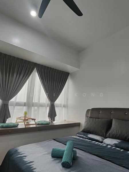 Condominium for Sale at Bay Point @ Country Garden Danga Bay - Justin Kong - Bedroom - PropertyGuru.com.my