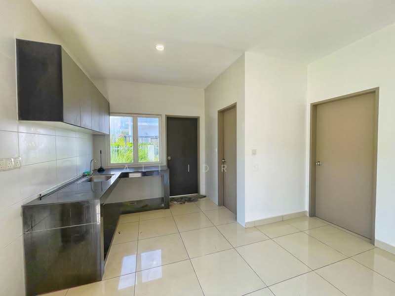 2-storey Terraced House for Sale in Cyberjaya (Selangor) - Ali Idris - Kitchen - PropertyGuru.com.my