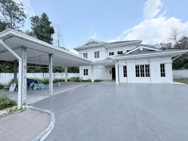 Bungalow for Sale in Bangi (Selangor) - Hazwan Hilmi - Exterior - PropertyGuru.com.my