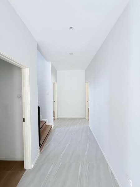 Bungalow for Sale in Bangi (Selangor) - Hazwan Hilmi - Corridor - PropertyGuru.com.my