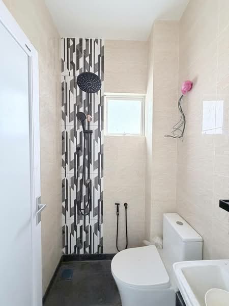 Bungalow for Sale in Bangi (Selangor) - Hazwan Hilmi - Bathroom - PropertyGuru.com.my