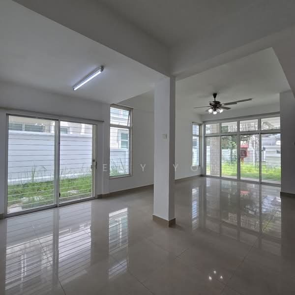 Semi-Detached House for Rent in Taman Cheras Zen (Cheras) - Jeremy Yong - Living Room - PropertyGuru.com.my
