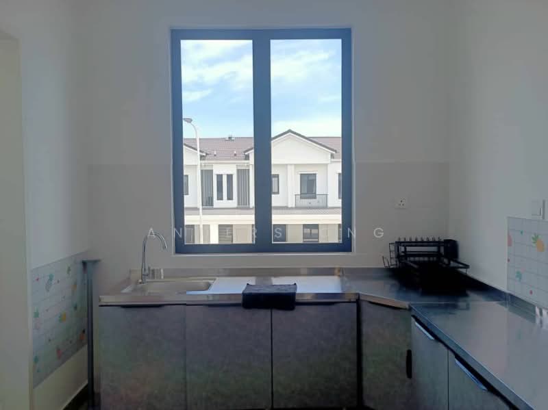 Townhouse for Rent in Bandar Cassia (Batu Kawan) - Anders Ong - Kitchen - PropertyGuru.com.my