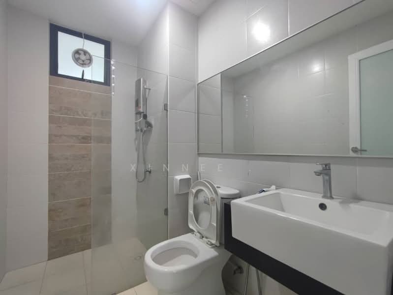 Kondominium untuk Disewa di ForestVille - Xinnee . - Bathroom - PropertyGuru.com.my