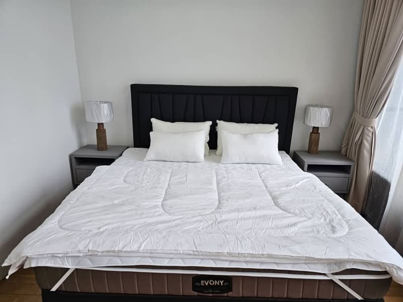 Condominium for Sale at Condominium @ The Troika - Zheming Kok - Bedroom - PropertyGuru.com.my