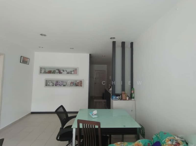 Apartment for Rent at Lake View Suites - Grace Chiew - Dining Room - PropertyGuru.com.my