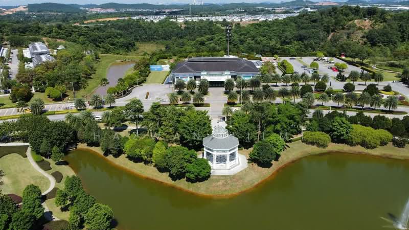 Rumah Kluster untuk Dijual di Eco Majestic (Semenyih) - Hazwan Hilmi - Exterior - PropertyGuru.com.my