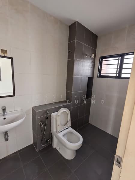 2-storey Terraced House for Rent in Setia Alam (Selangor) - Veni Foo Yoke Fuang - Bathroom - PropertyGuru.com.my