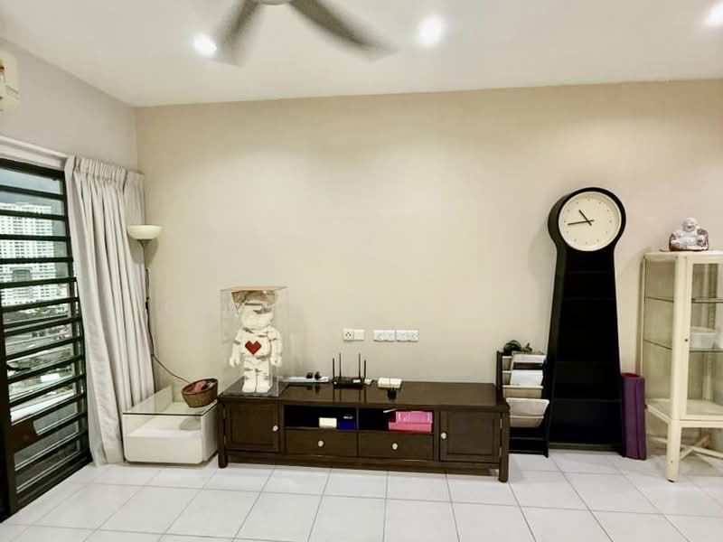 Kondominium untuk Dijual di Palm Palladium Condominium - Giselle Wong - Living Room - PropertyGuru.com.my