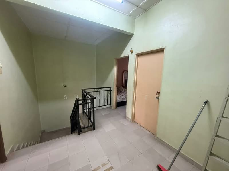 2-storey Terraced House for Sale in Kluang (Johor) - Shanel Tee - Interior - PropertyGuru.com.my