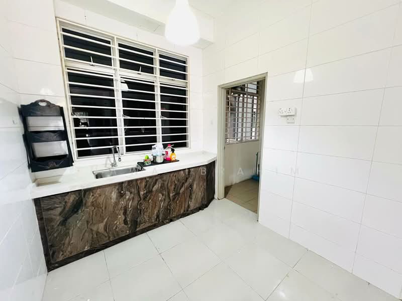 Apartment for Sale at Casa Dahlia - Hawa Ibrahim - Kitchen - PropertyGuru.com.my