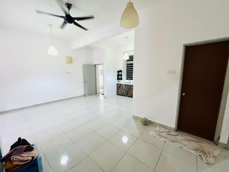 Apartment for Sale at Casa Dahlia - Hawa Ibrahim - Living Room - PropertyGuru.com.my