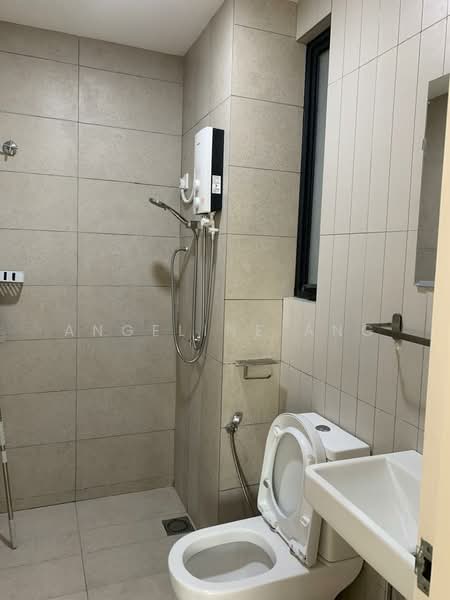 Service Residence for Rent at Kenwingston Skylofts - ANGELINE ANG - Bathroom - PropertyGuru.com.my