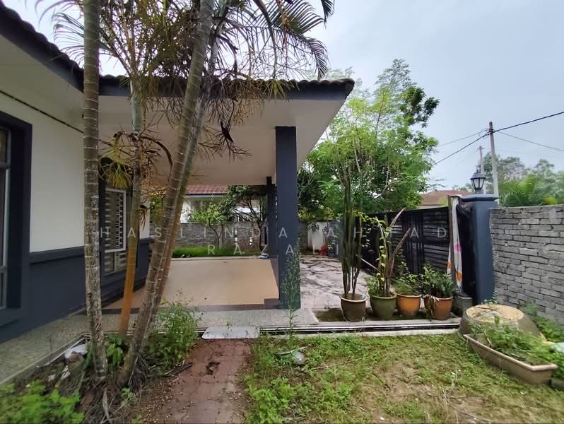 Bungalow for Sale in Lenggeng (Negeri Sembilan) - Haslinda Ahmad Razali - PropertyGuru.com.my