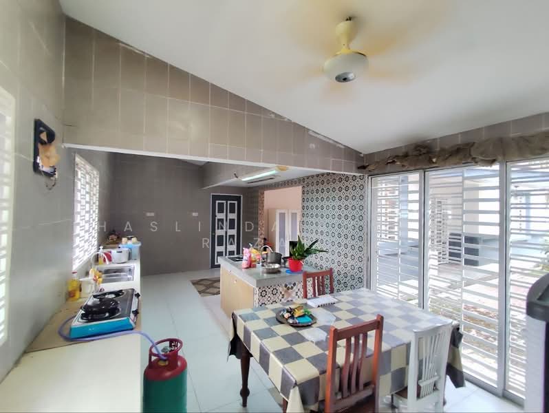 Bungalow for Sale in Lenggeng (Negeri Sembilan) - Haslinda Ahmad Razali - PropertyGuru.com.my