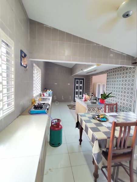 Bungalow for Sale in Lenggeng (Negeri Sembilan) - Haslinda Ahmad Razali - PropertyGuru.com.my